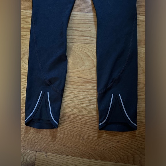 Athleta Run Free 7/8 Tight - Picture 7 of 12